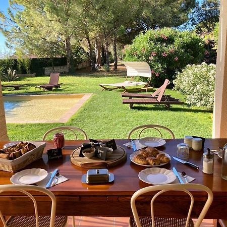 Le Patio, Chambres D Hotes Pour Adultes En Camargue, Possibilite De Naturisme A La Piscine, Aimargues Eksteriør bilde