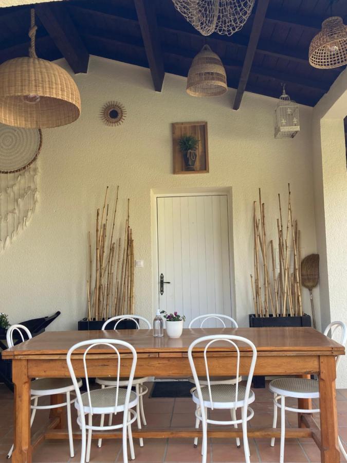 Le Patio, Chambres D Hotes Pour Adultes En Camargue, Possibilite De Naturisme A La Piscine, Aimargues Eksteriør bilde